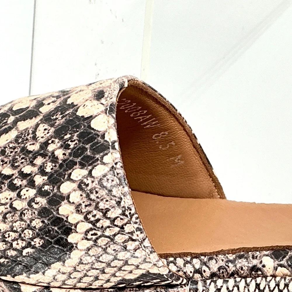 Aquatalia Size 8.5 Snake Print Leather Platform Sandals Neutral NEW Dinah $345